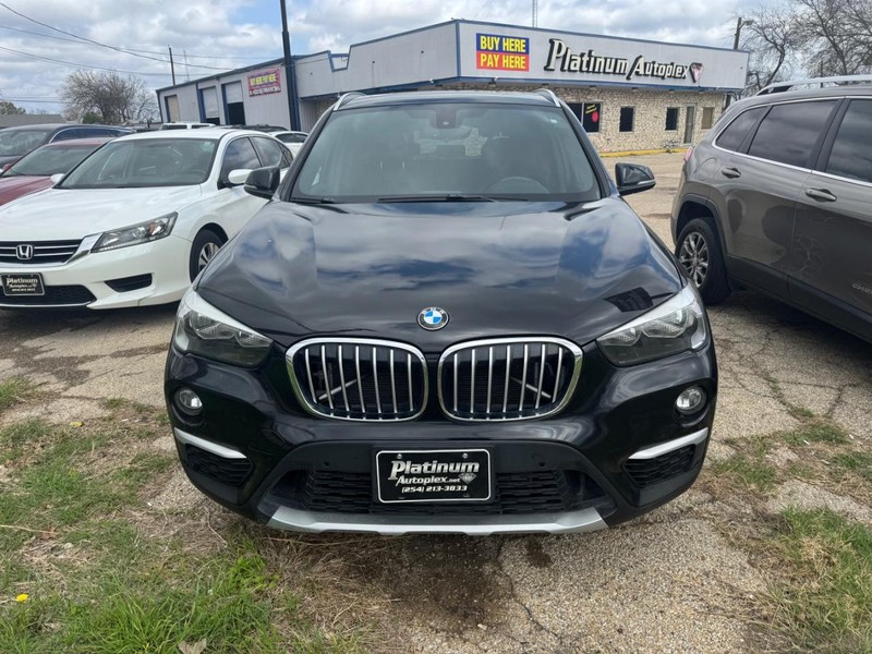 BMW X1 Vehicle Image 02