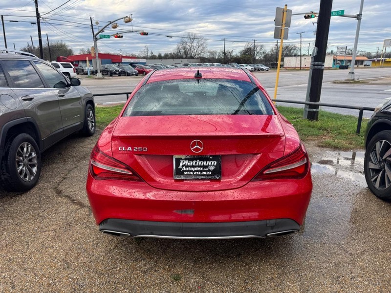 Mercedes-Benz CLA Vehicle Image 05