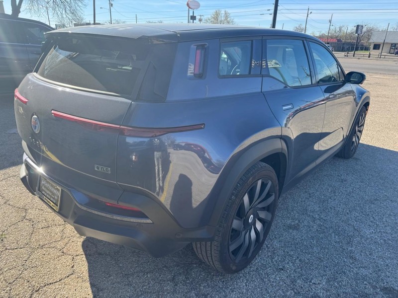 Fisker Ocean Vehicle Image 04