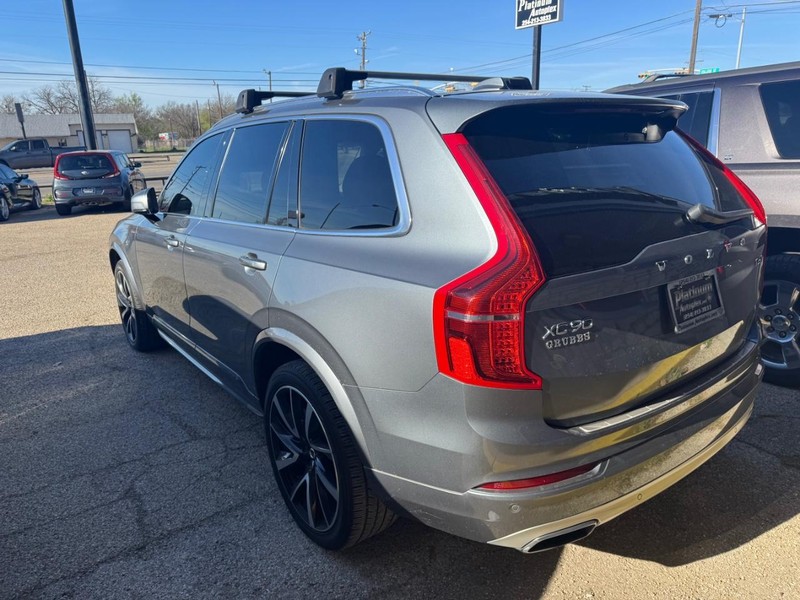 Volvo XC90 Vehicle Image 06