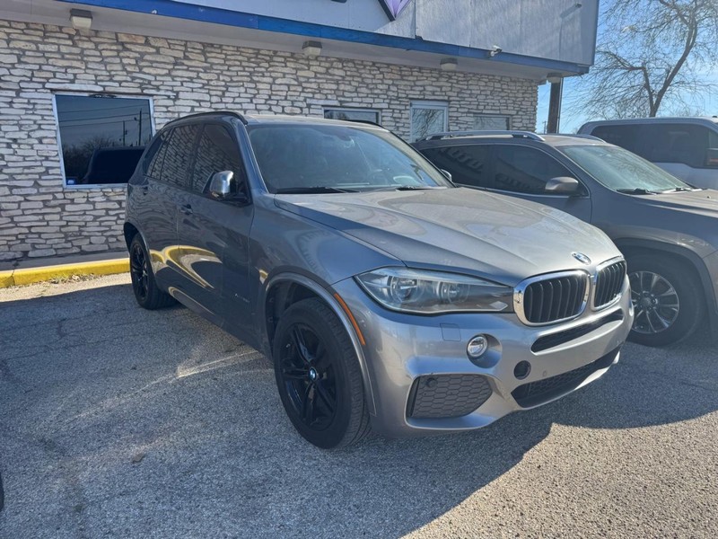 BMW X5 Vehicle Image 03