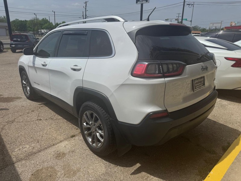 Jeep Cherokee Vehicle Image 04