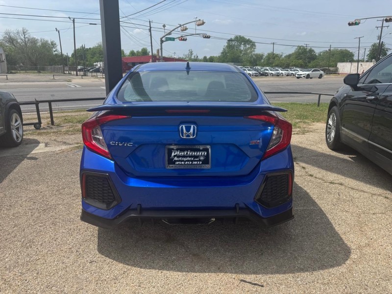 Honda Civic Sedan Vehicle Image 05