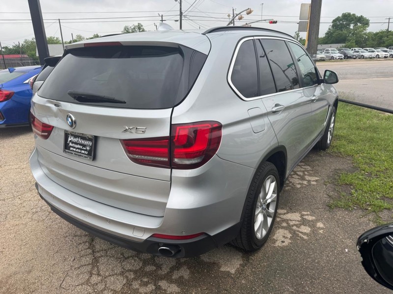 BMW X5 Vehicle Image 06