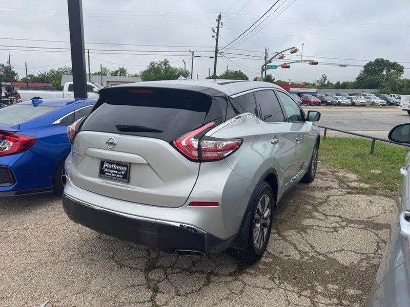 Nissan Murano Vehicle Image 06