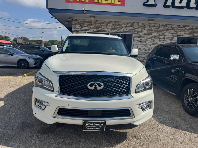 INFINITI QX80 Vehicle Image 02