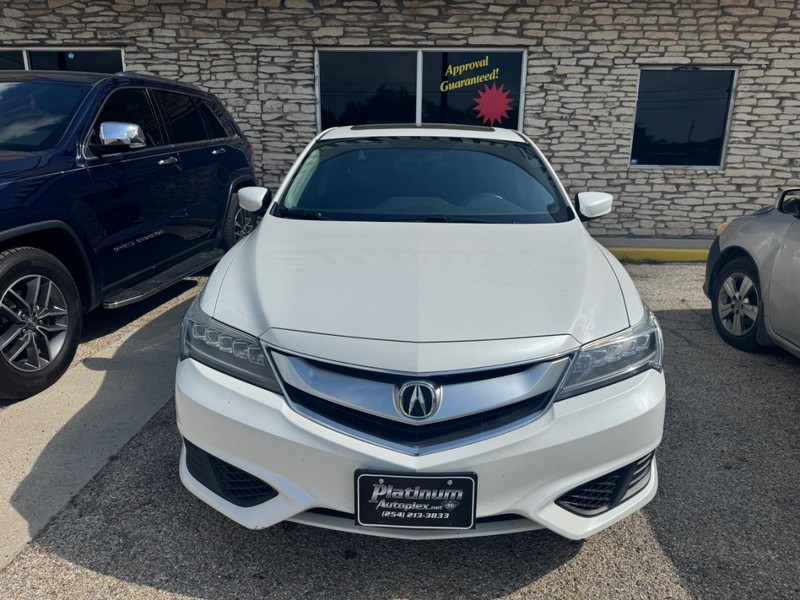 Acura ILX Vehicle Image 02