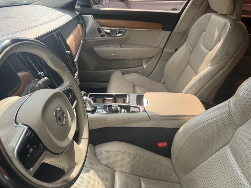 Volvo S90 Vehicle Image 07