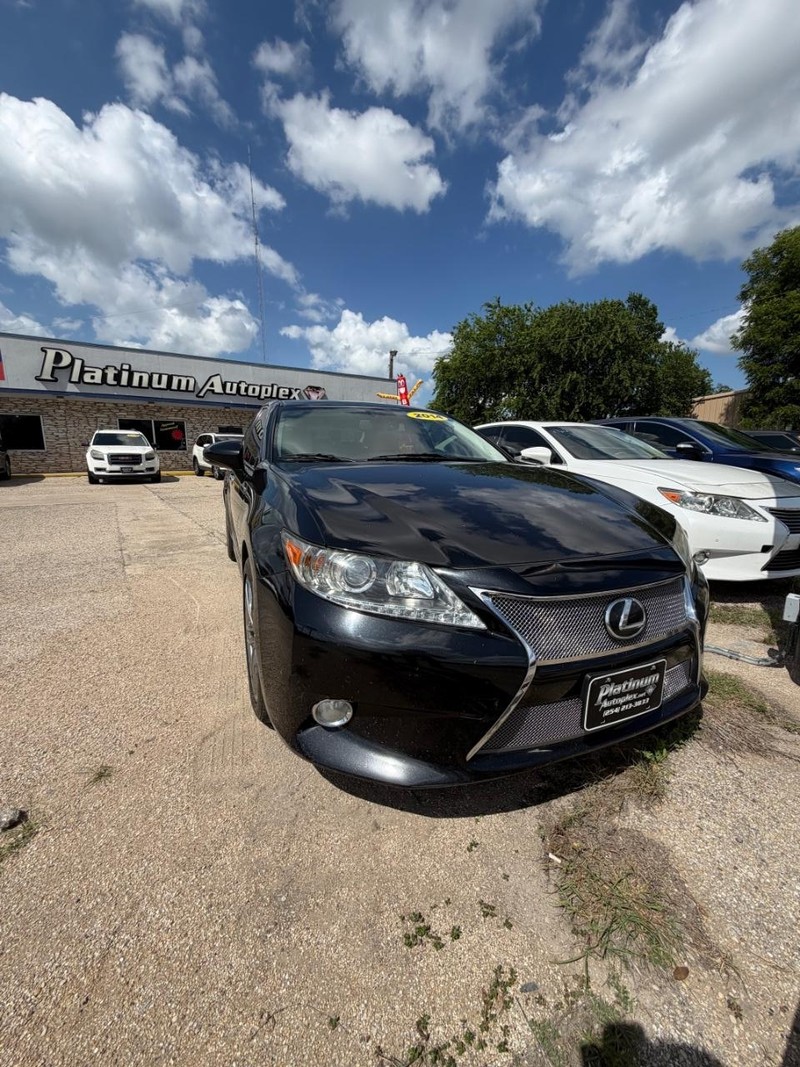 Lexus ES 350 Vehicle Image 03