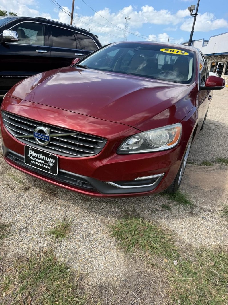 Volvo S60 Vehicle Image 03