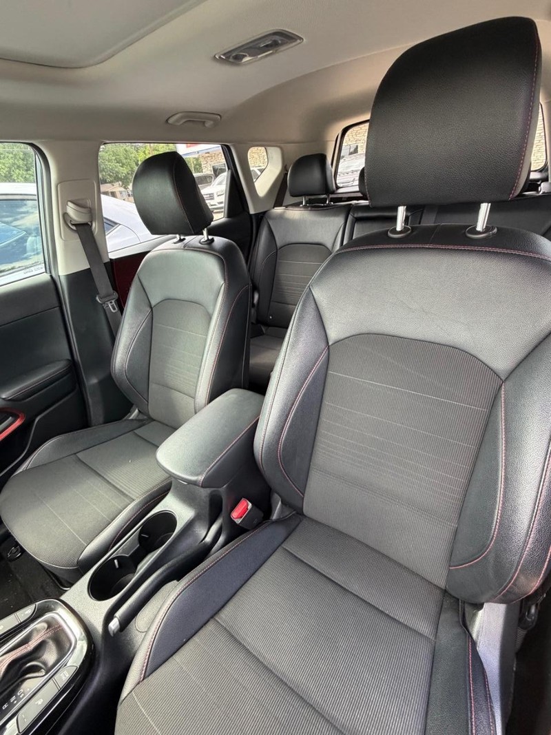Kia Soul Vehicle Image 08