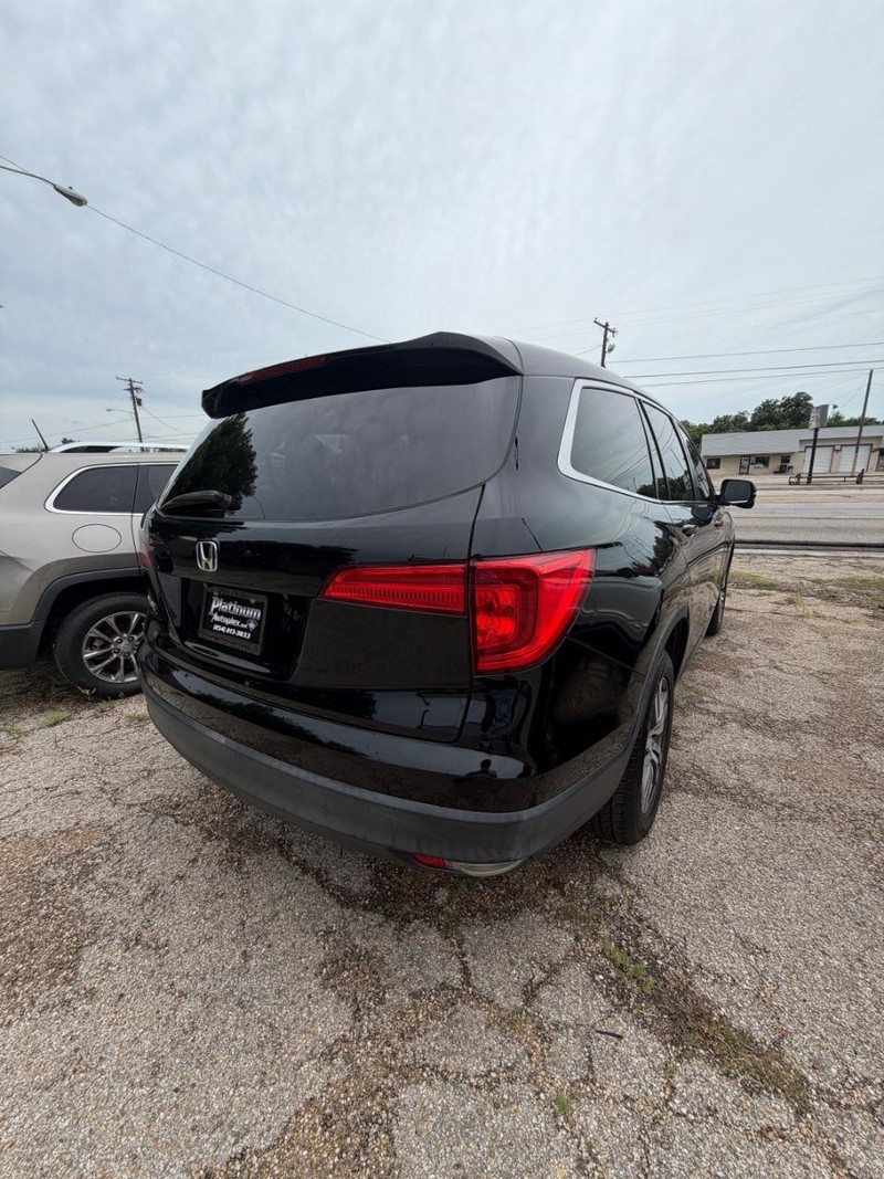 Honda Pilot Vehicle Image 04