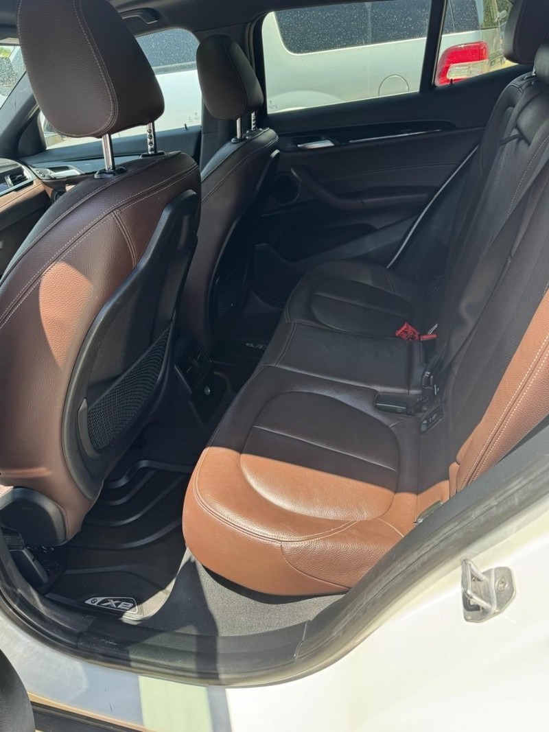 BMW X2 Vehicle Image 04