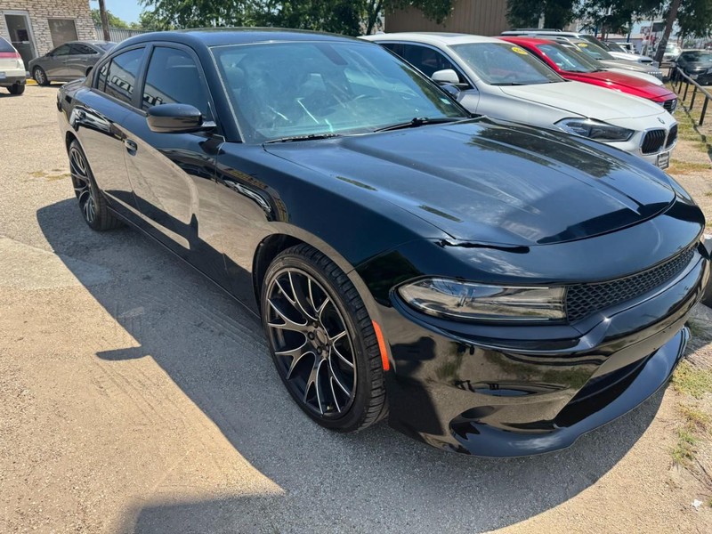 Dodge Charger Vehicle Image 02