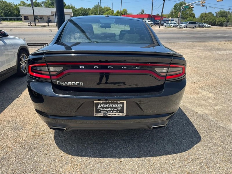 Dodge Charger Vehicle Image 05