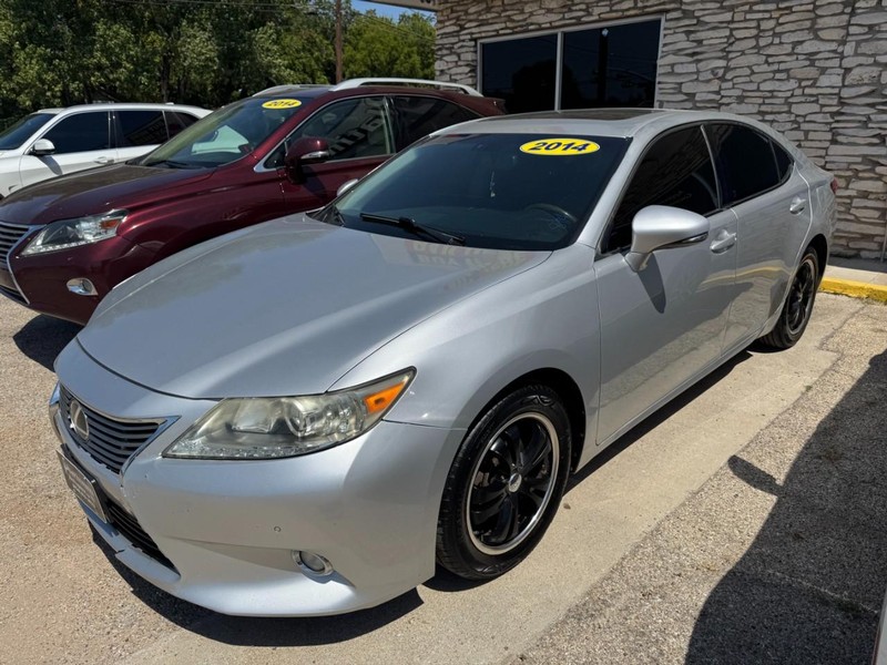 Lexus ES 350 Vehicle Image 02