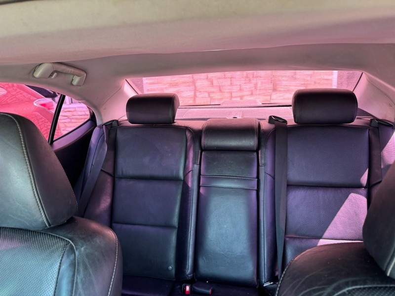 Lexus ES 350 Vehicle Image 05