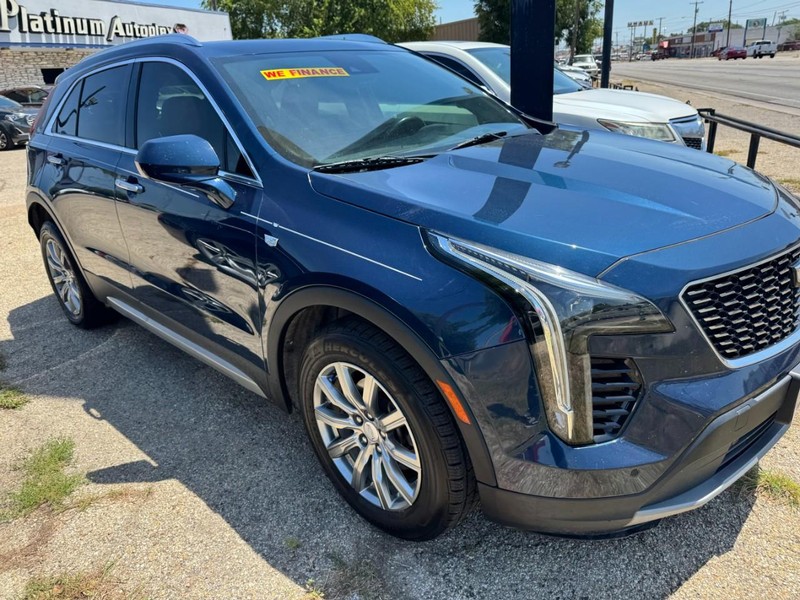 Cadillac XT4 Vehicle Image 02