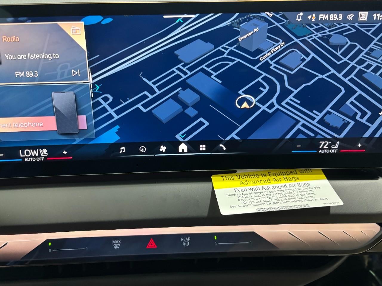 BMW X3 Vehicle Full-screen Gallery Image 25