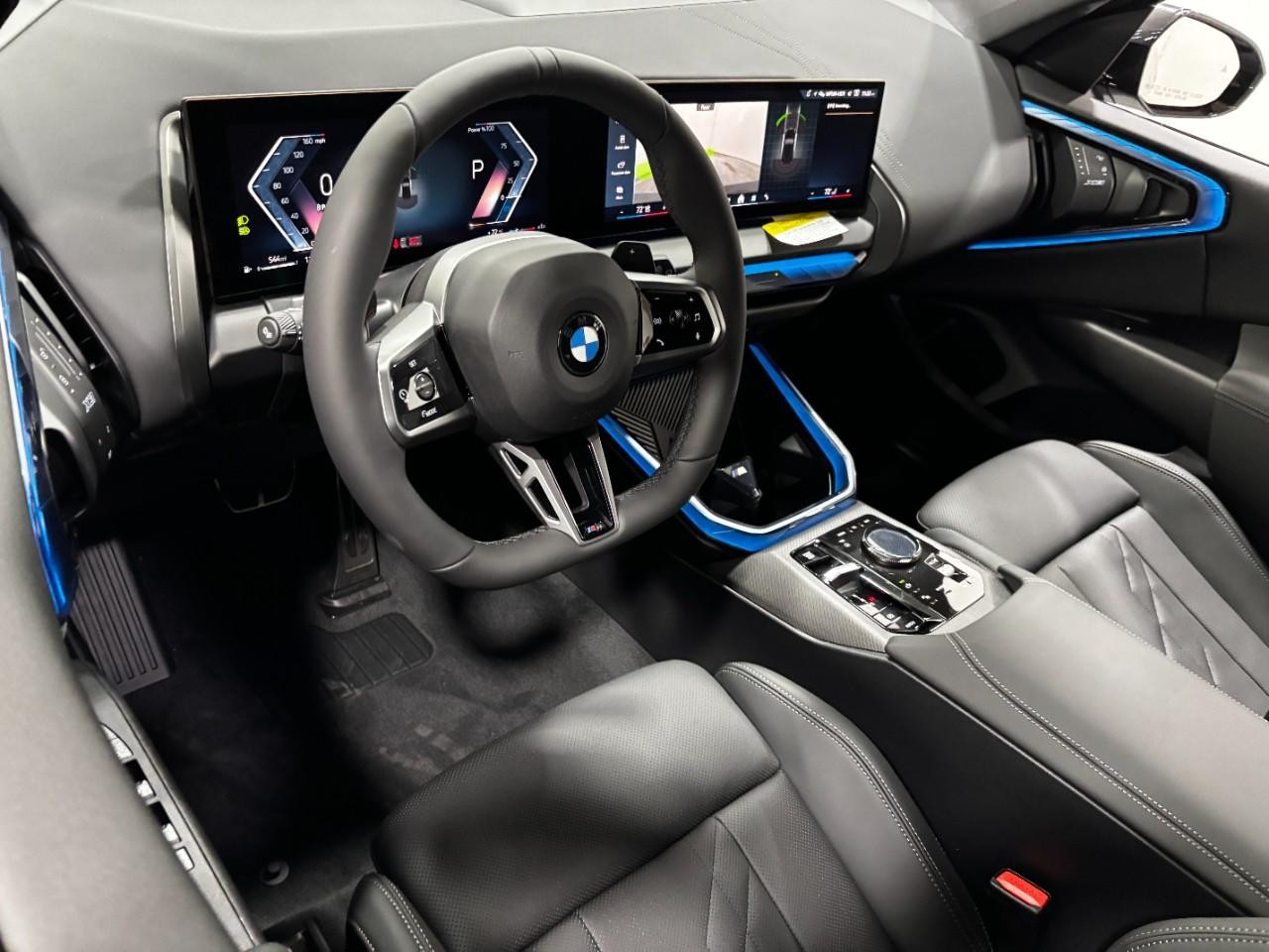 BMW X3 Vehicle Full-screen Gallery Image 20