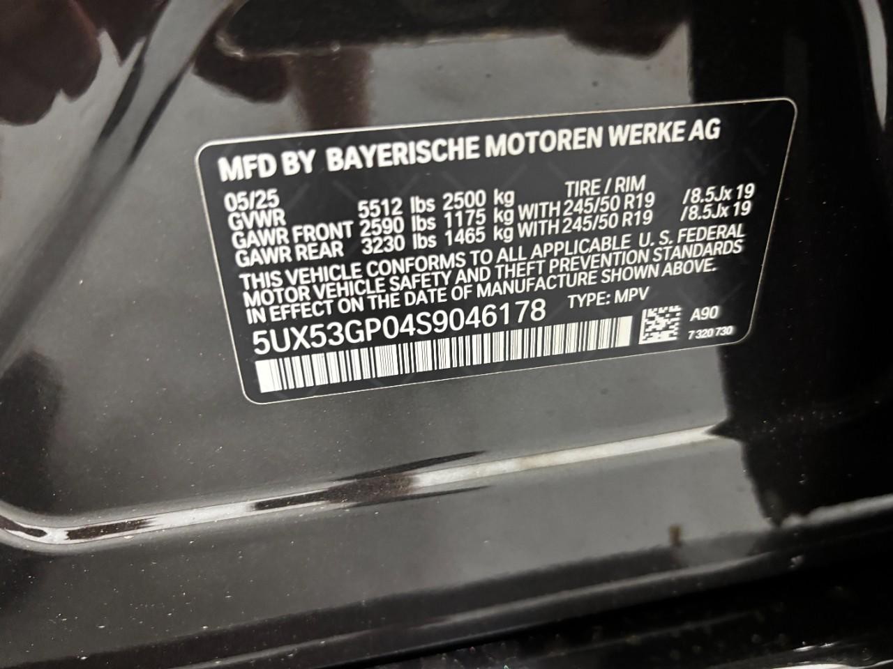 BMW X3 Vehicle Full-screen Gallery Image 40