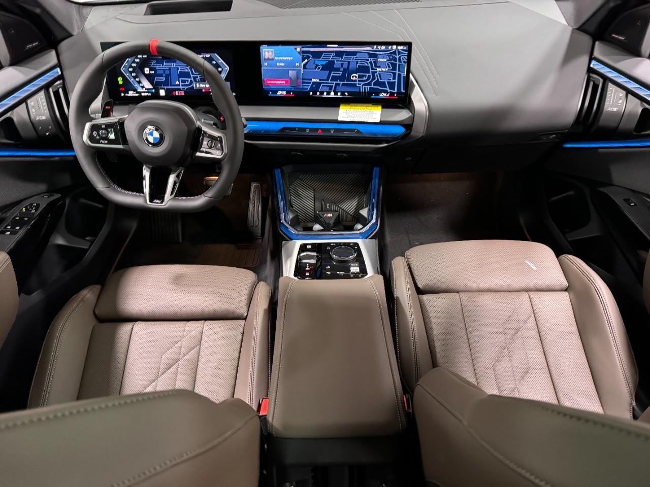 BMW X3 Vehicle Full-screen Gallery Image 16