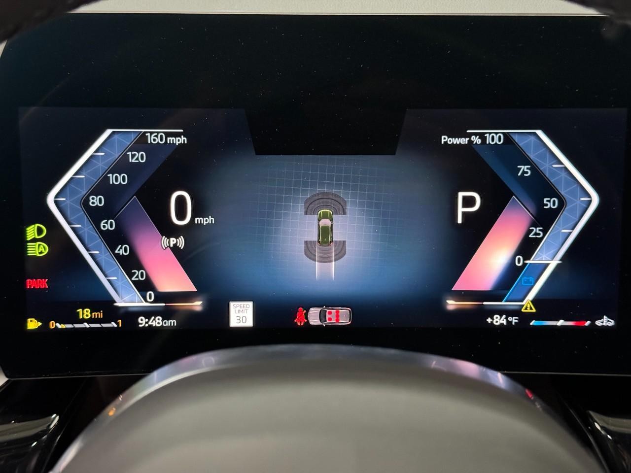 BMW X1 Vehicle Full-screen Gallery Image 32