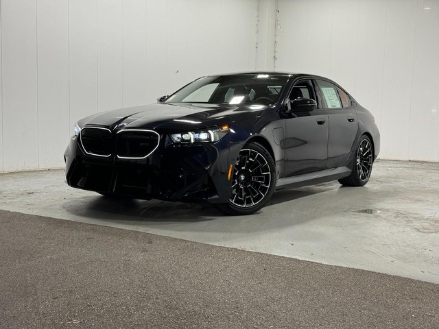 Creve Coeur MO 2026 BMW M5 more details - bmw m5