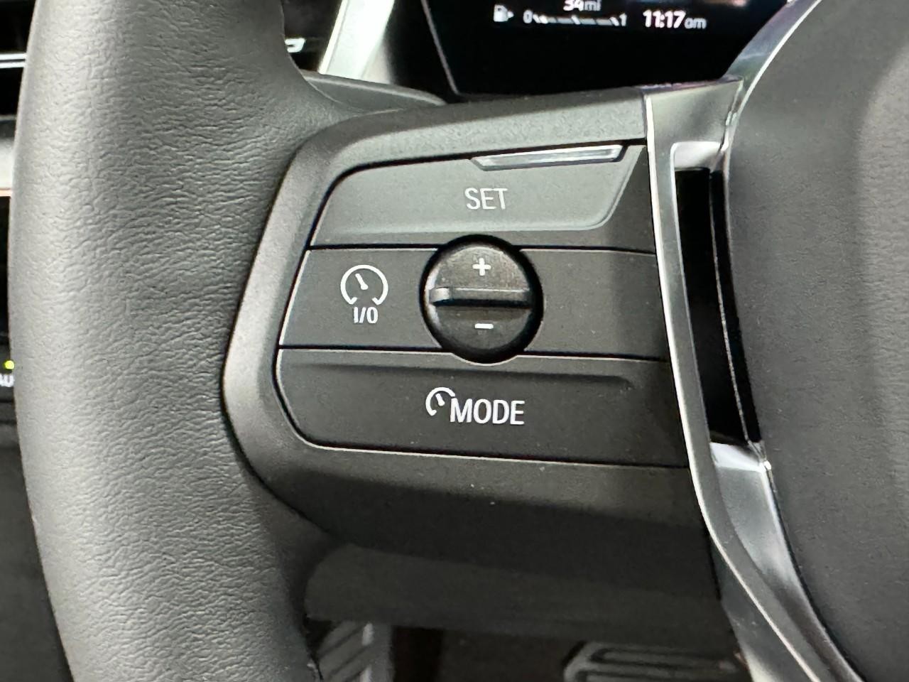 BMW X1 Vehicle Full-screen Gallery Image 29