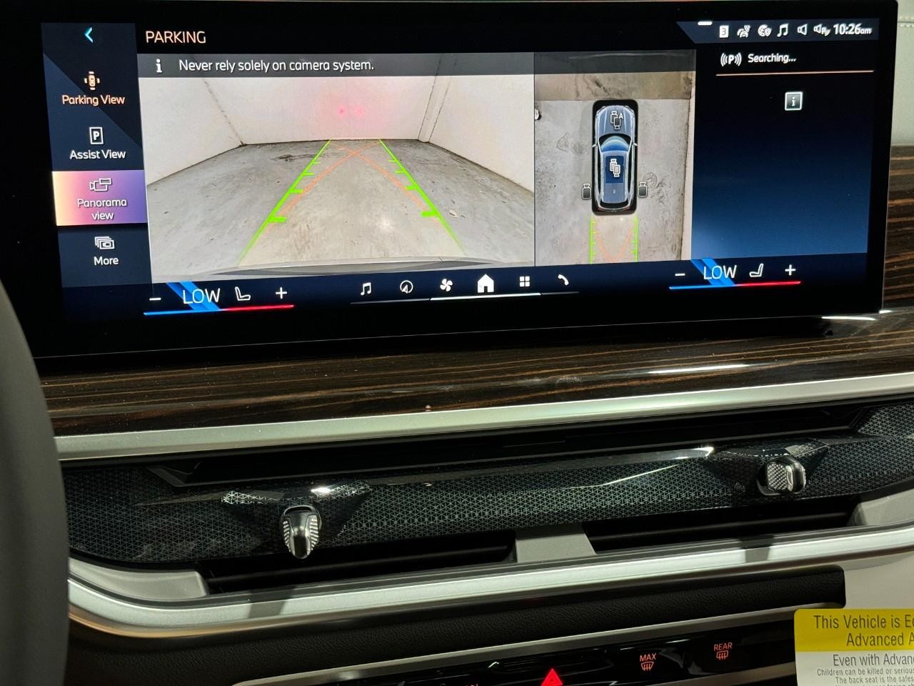 BMW X5 Vehicle Full-screen Gallery Image 34