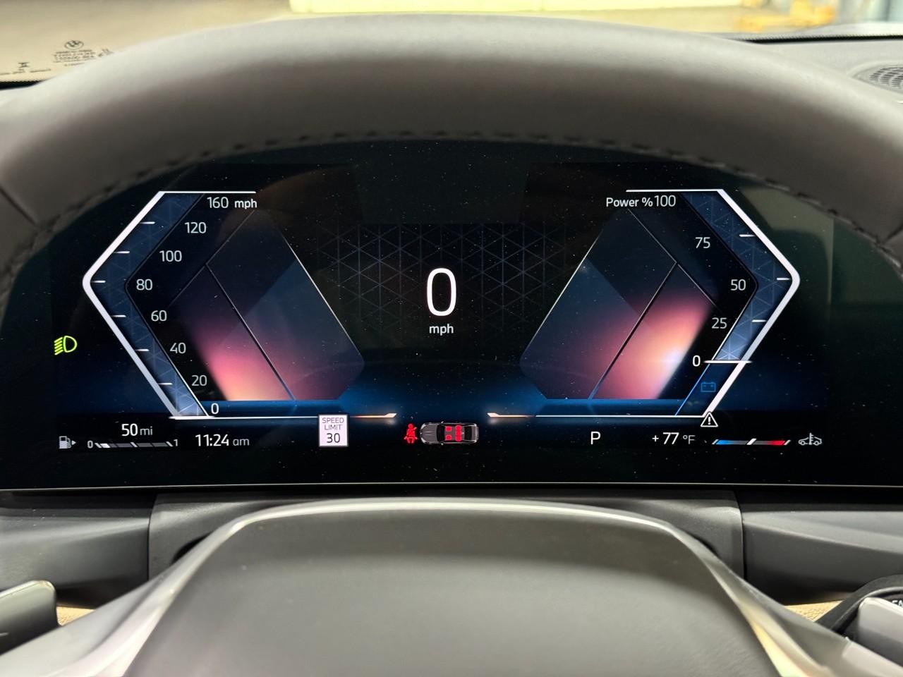 BMW 3 Series Vehicle Full-screen Gallery Image 33