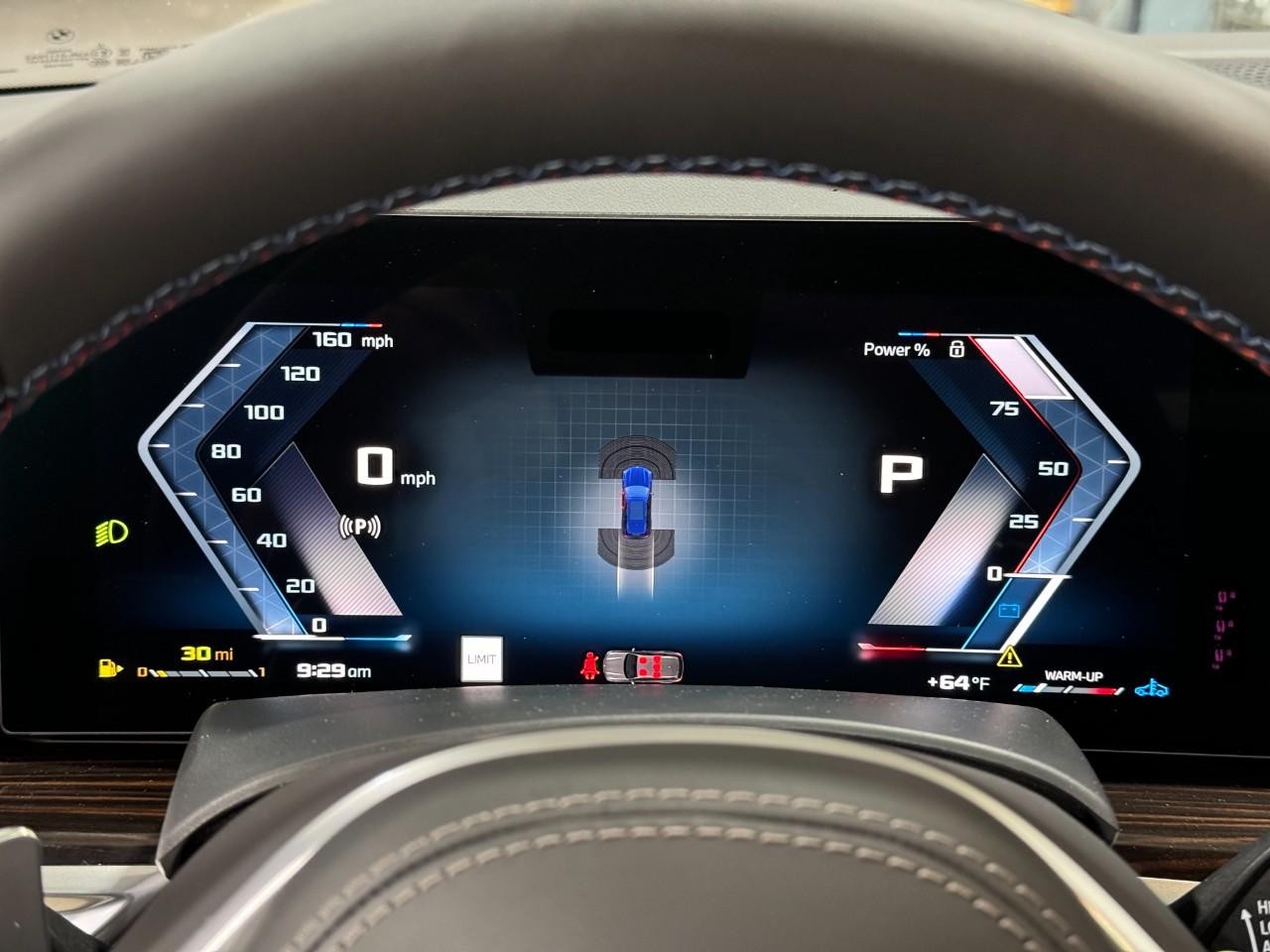 BMW X5 Vehicle Full-screen Gallery Image 34