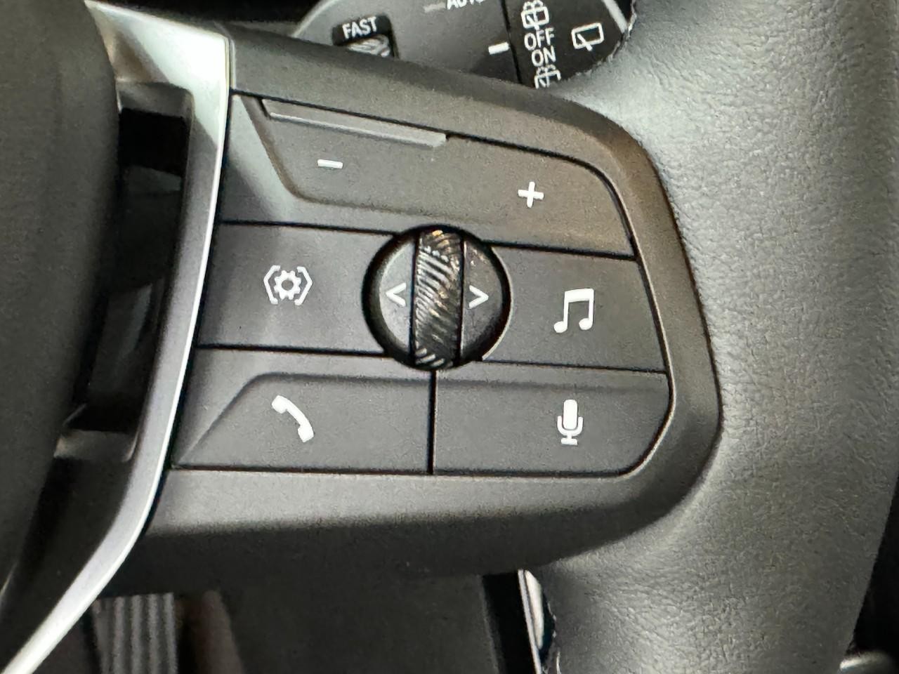 BMW X1 Vehicle Full-screen Gallery Image 30