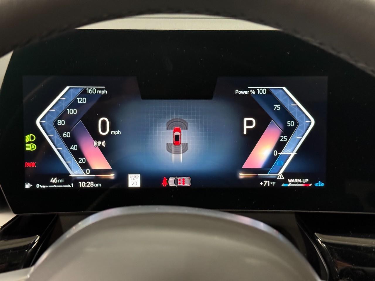 BMW X1 Vehicle Full-screen Gallery Image 31