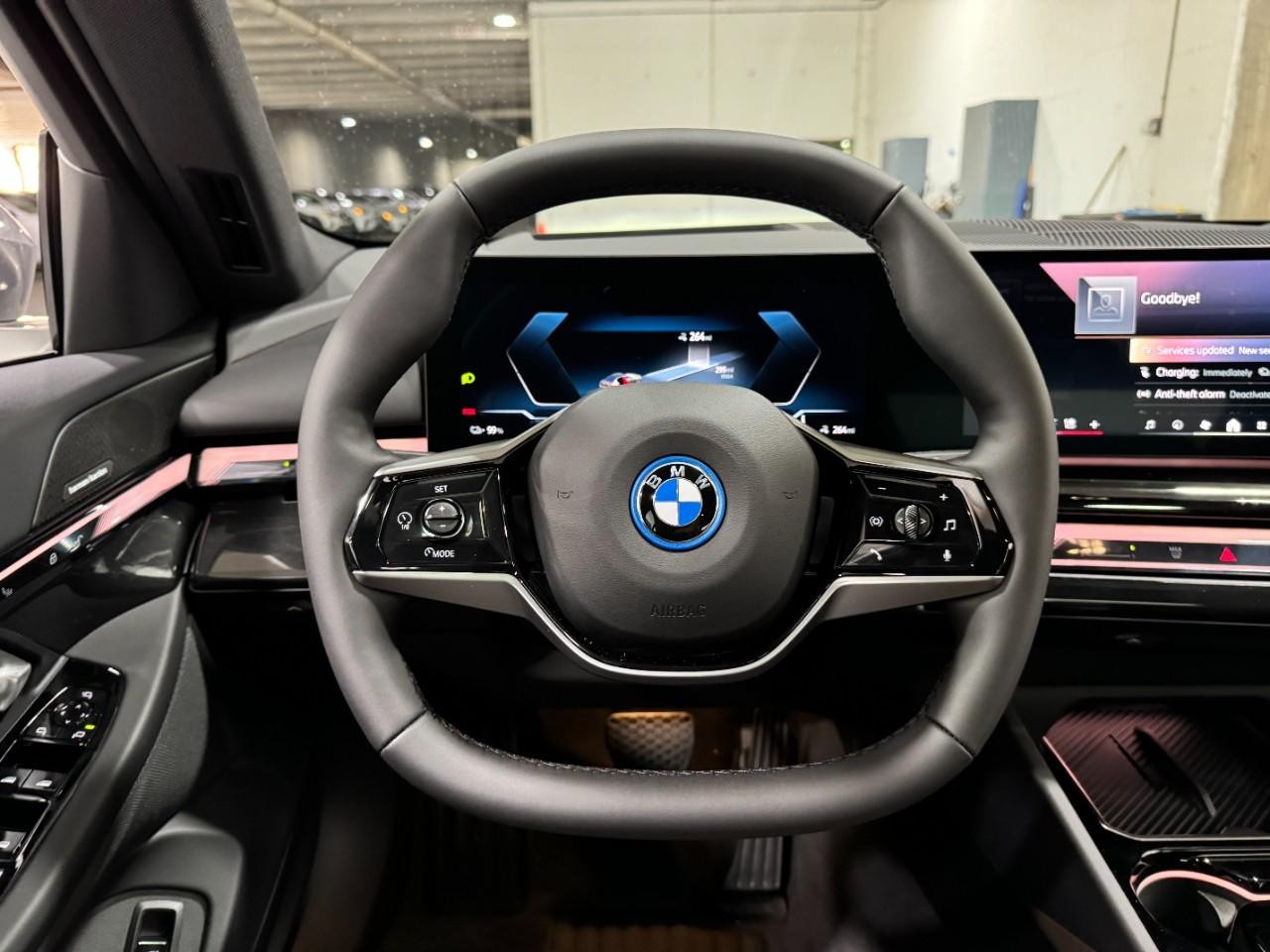 BMW i5 Vehicle Full-screen Gallery Image 13