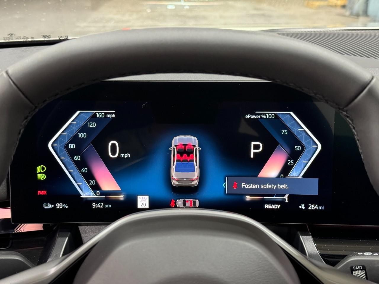 BMW i5 Vehicle Full-screen Gallery Image 31