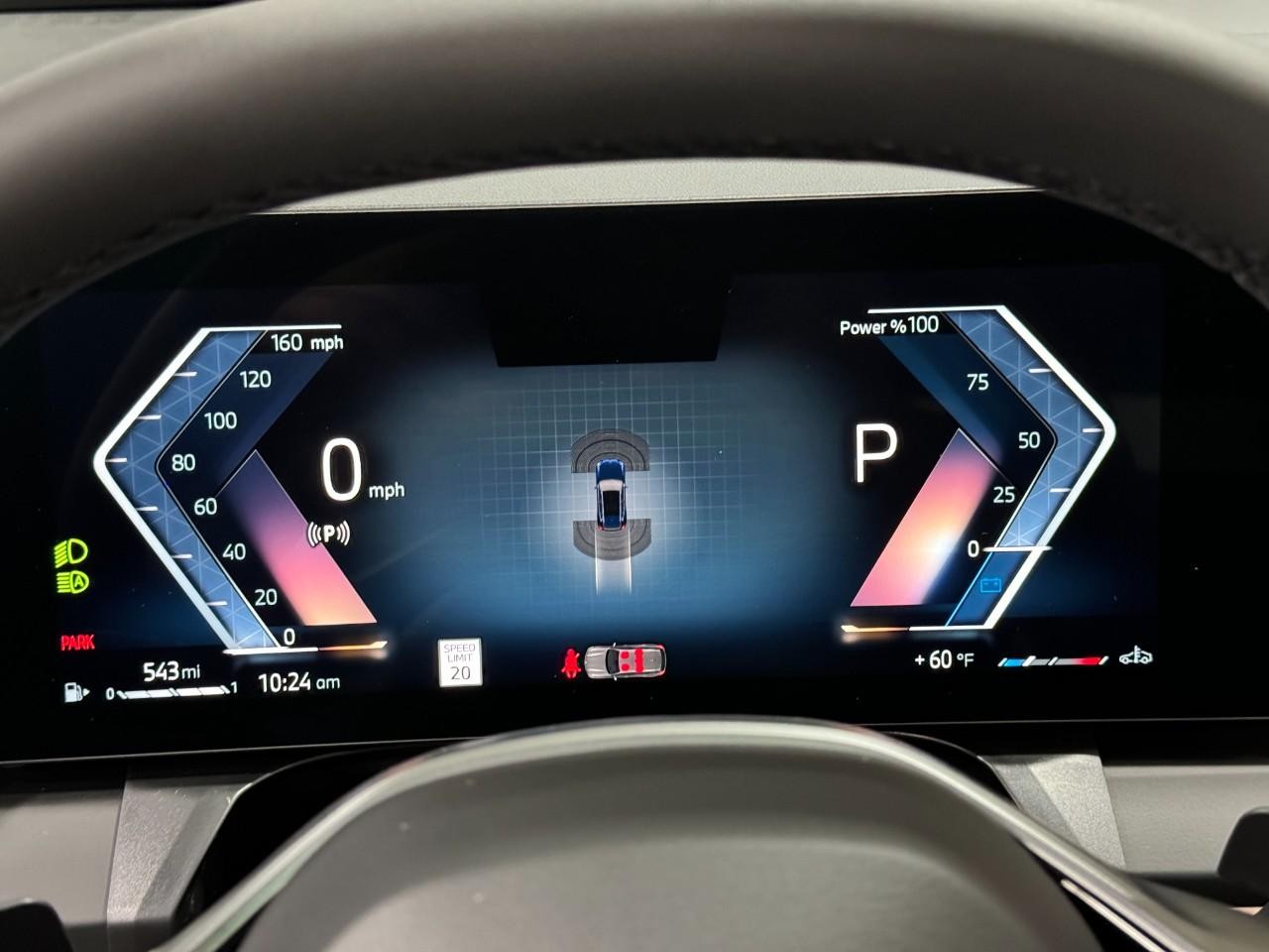 BMW X3 Vehicle Full-screen Gallery Image 31