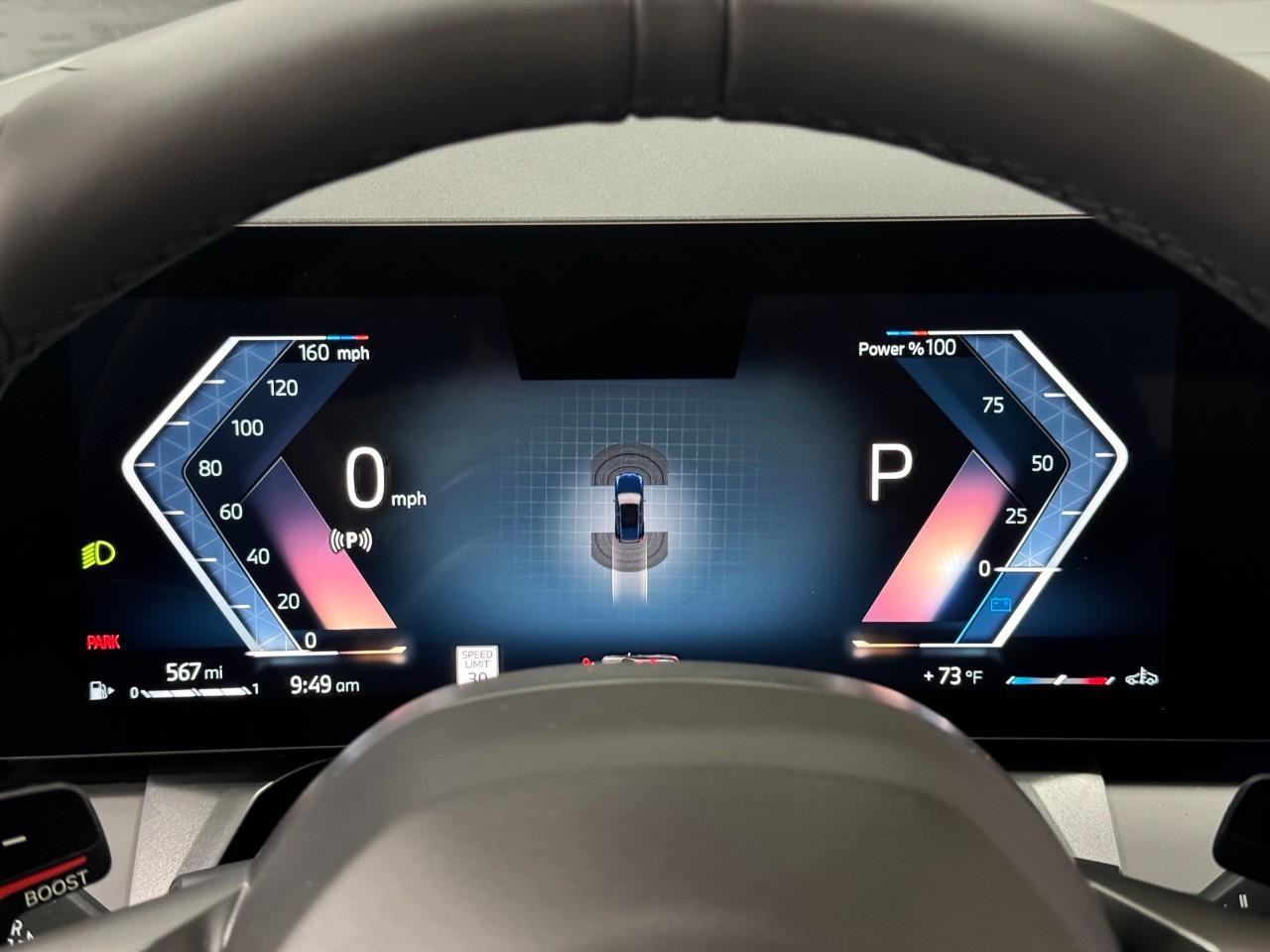 BMW X3 Vehicle Full-screen Gallery Image 31