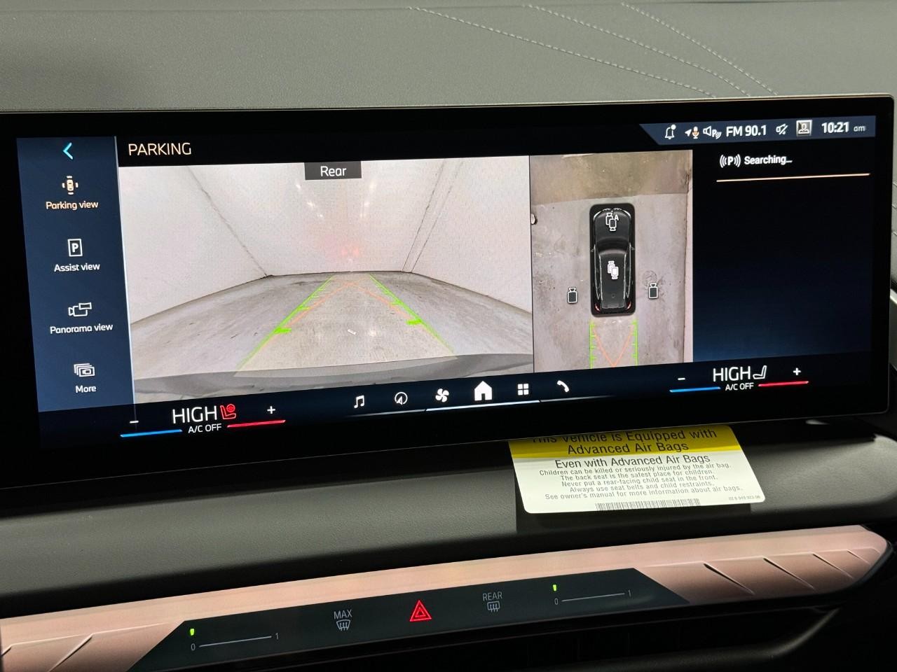 BMW X3 Vehicle Full-screen Gallery Image 31