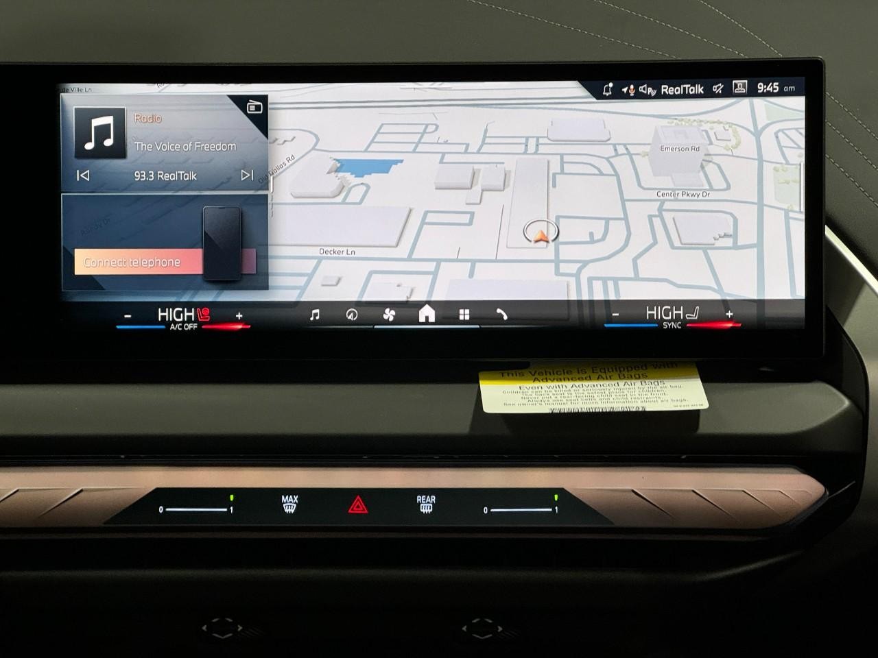 BMW X3 Vehicle Full-screen Gallery Image 14