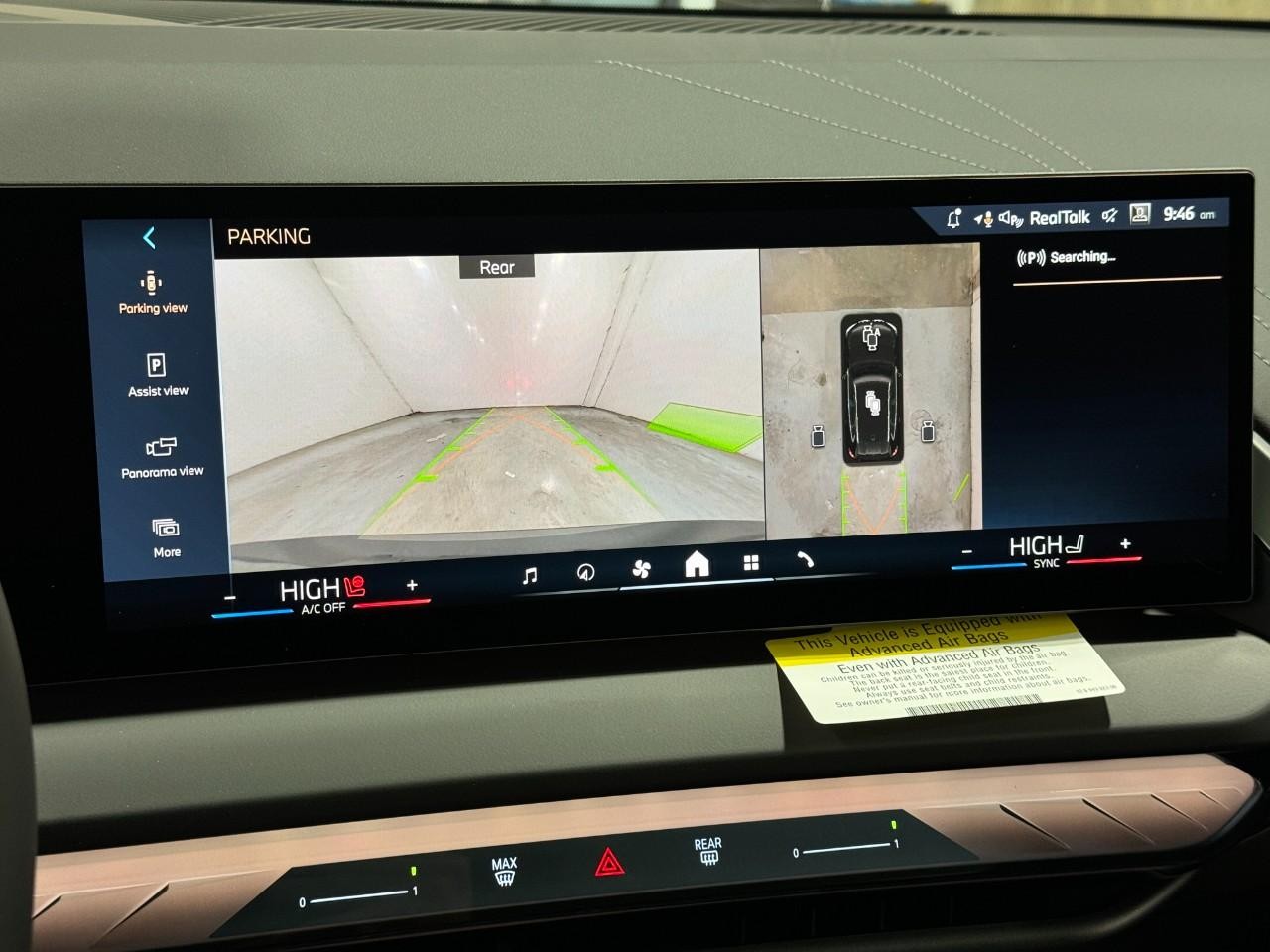 BMW X3 Vehicle Full-screen Gallery Image 31