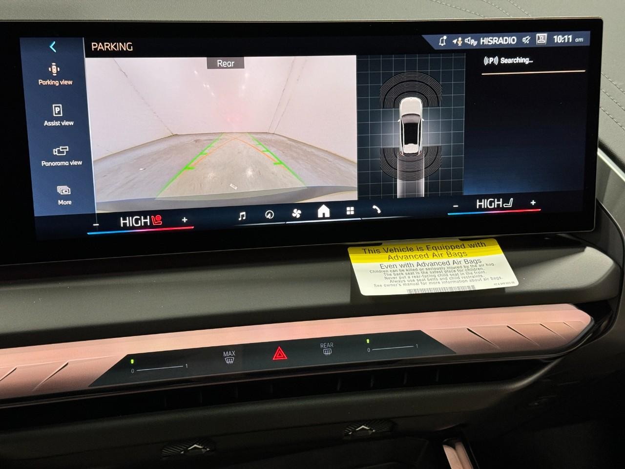 BMW X3 Vehicle Full-screen Gallery Image 31