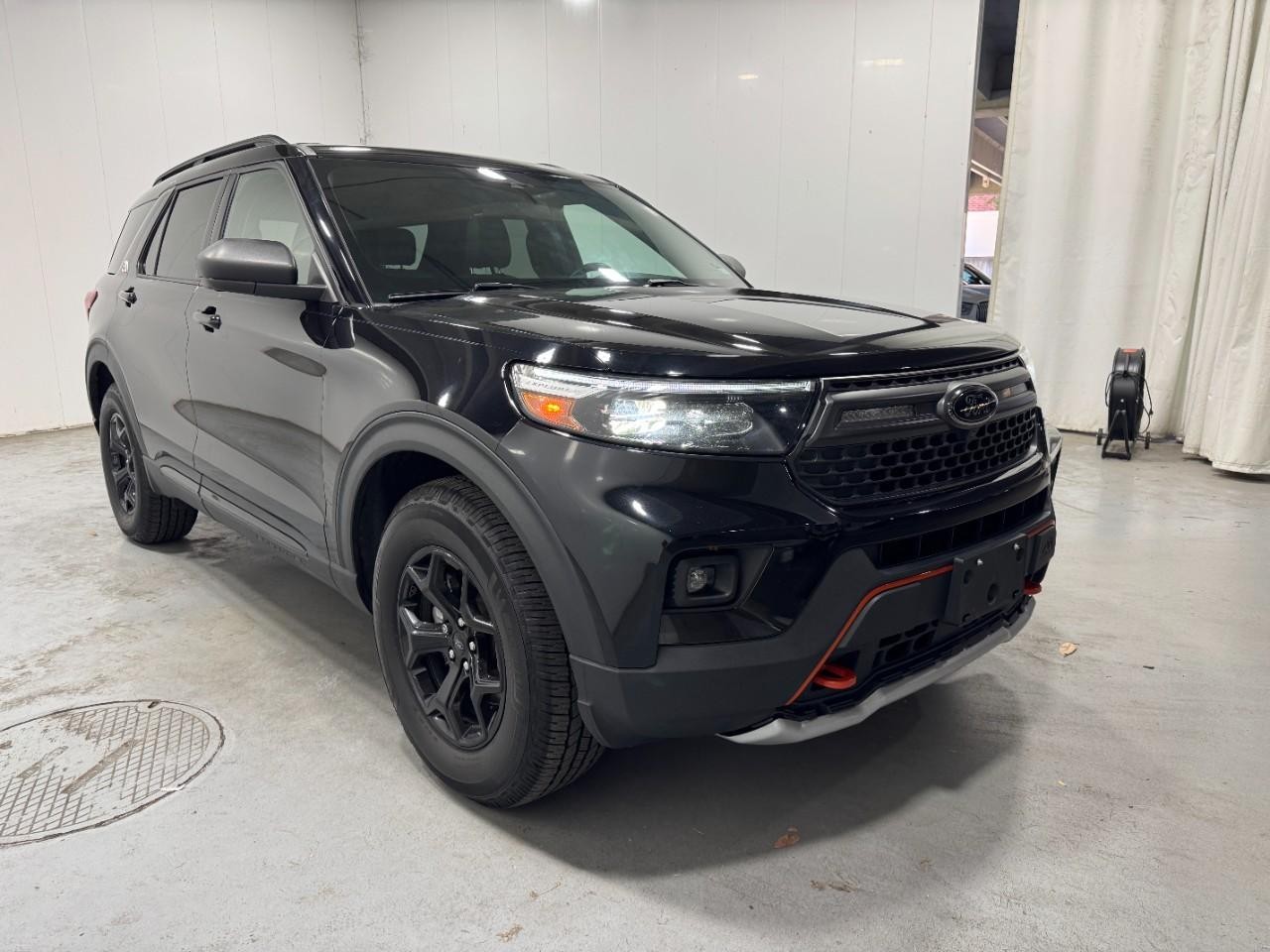 Ford Explorer Vehicle Full-screen Gallery Image 7