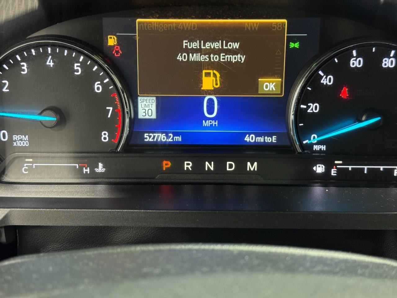 Ford Explorer Vehicle Full-screen Gallery Image 22