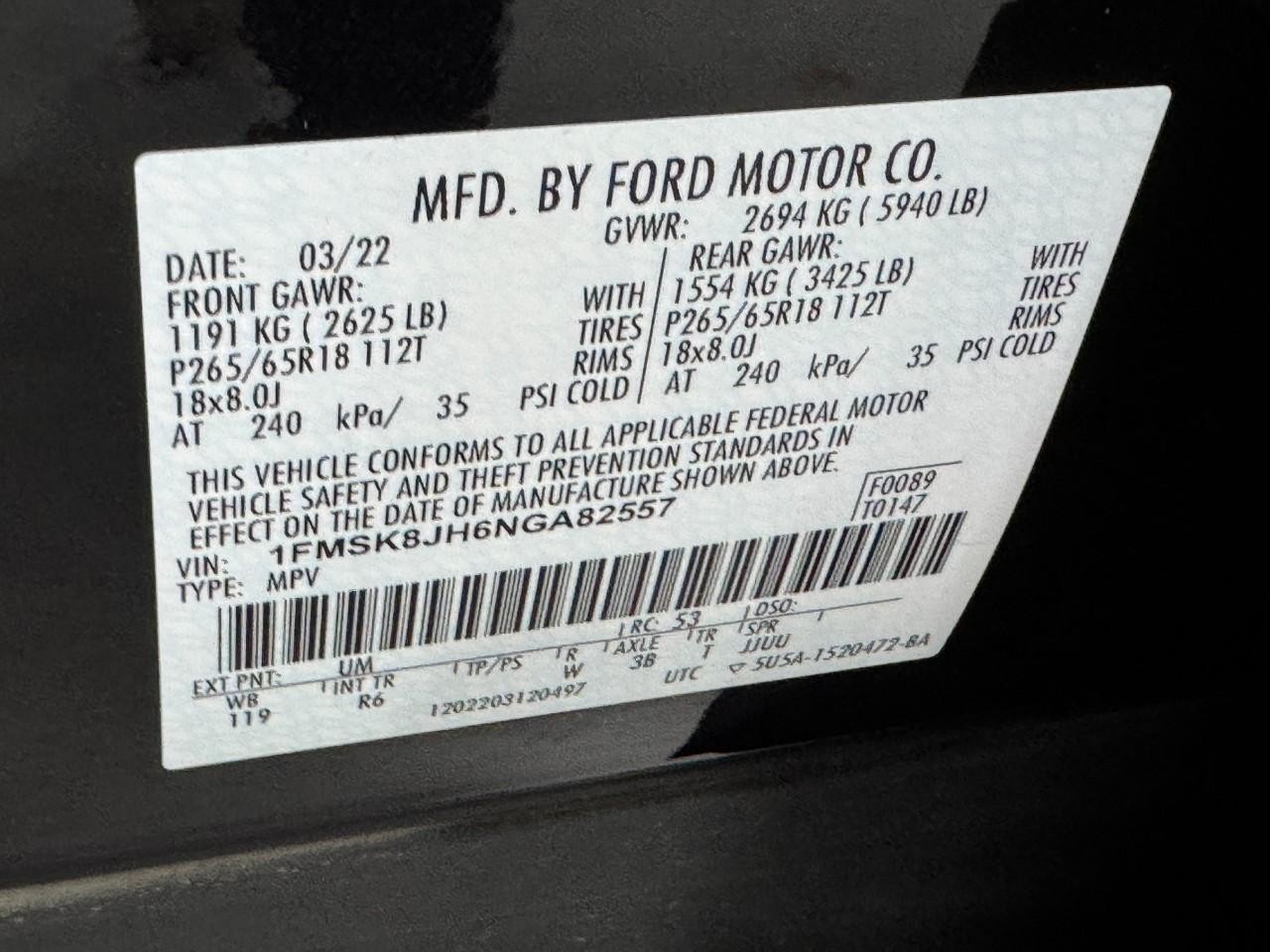 Ford Explorer Vehicle Full-screen Gallery Image 31