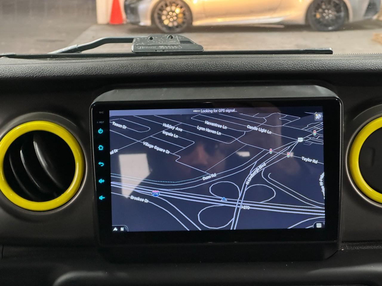 Jeep Wrangler Unlimited Vehicle Full-screen Gallery Image 13