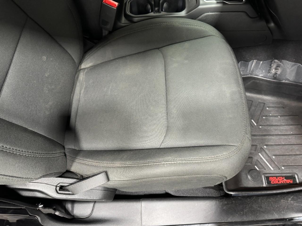 Jeep Wrangler Unlimited Vehicle Full-screen Gallery Image 18