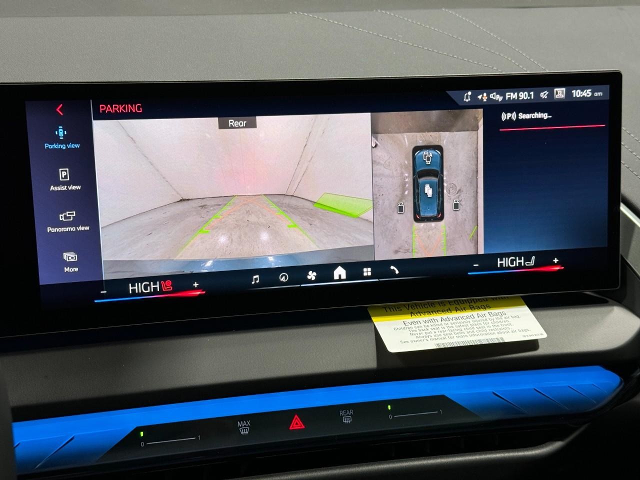 BMW X3 Vehicle Full-screen Gallery Image 31