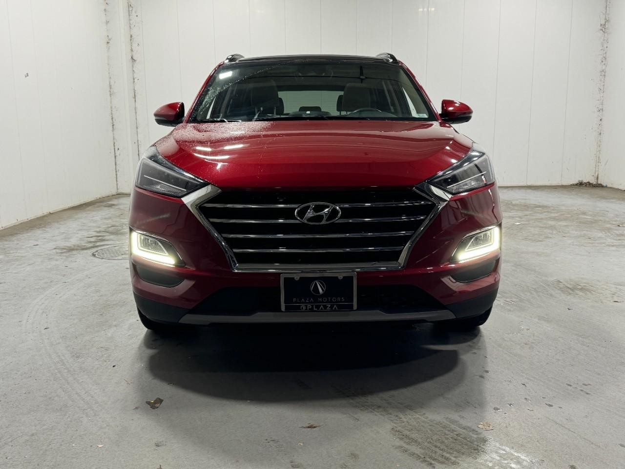 Hyundai Tucson Vehicle Full-screen Gallery Image 7
