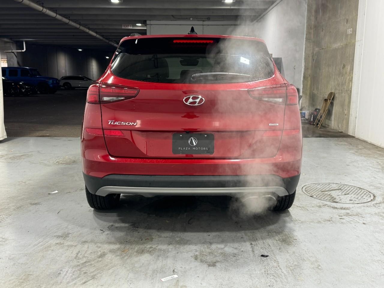 Hyundai Tucson Vehicle Full-screen Gallery Image 9